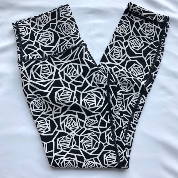 LULULEMON Leggings/ High Times HR Geometric Floral/4 - Picture 3 of 5